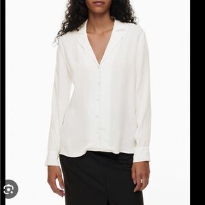 Aritzia Tulum Blouse